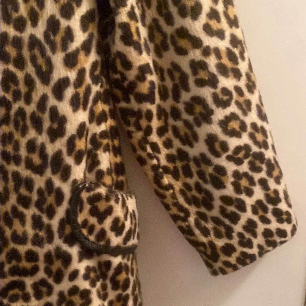 Vintage Leopard Print Coat - Picture 2 of 7